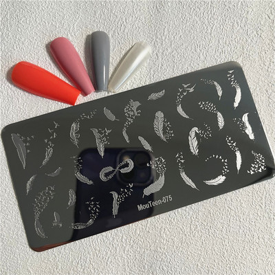 Trīsstūra formas nagu apzīmogošanas plāksne Trīsstūrveida figūras nagu mākslas veidne ģeometrija nagu zīmoga plāksnes Mouteen-003