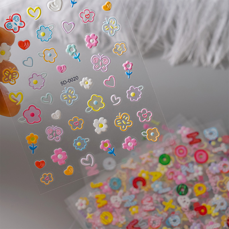 1gab 5D reljefi ziedu nagu uzlīmes Lācis Trusis Ģeometriskās līnijas Ziedu slīdņi Pašlīmējošās tulpes Margrietiņas nagu uzlīmes Aptinumi