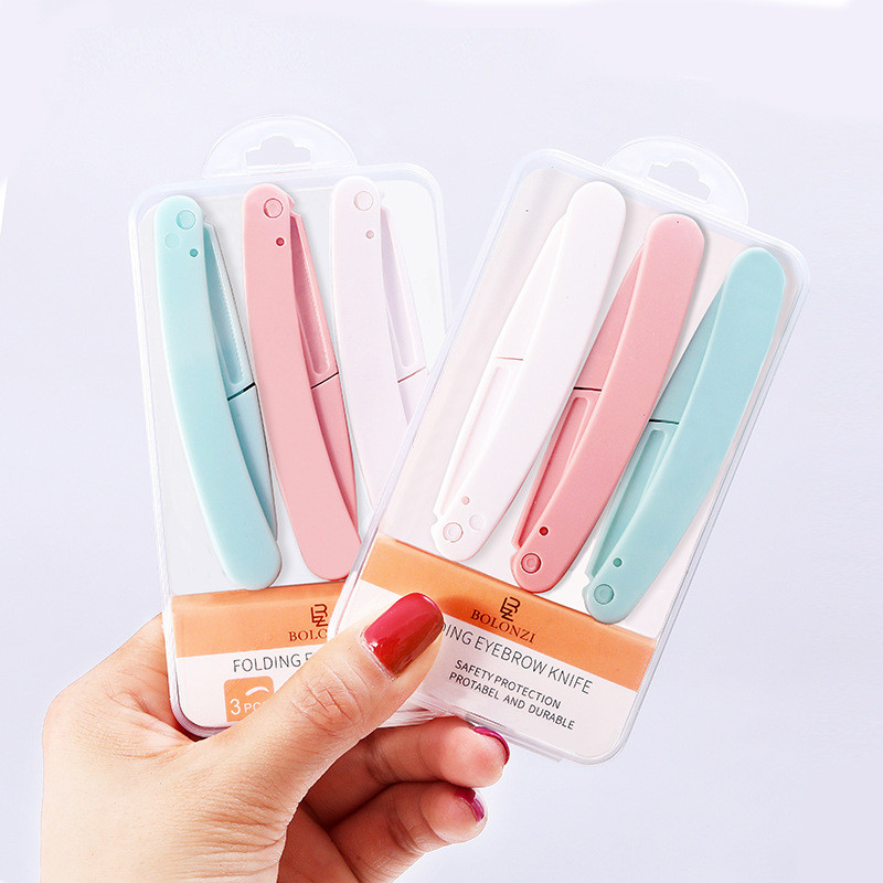 Saliekams uzacu trimeris sievietēm Drošs un viegli lietojams komplekts iesācējiem ar maināmiem asmeņiem, piemērots iesācējiem