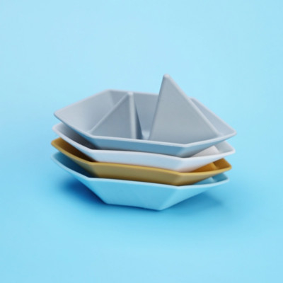 Bērnu vannas rotaļlietas BPA bezmaksas ūdens rotaļlietas Jauka laivu forma zīdaiņu silikona pludmales rotaļlieta multfilma laivu peldēšanas rotaļlietas mazuļiem komplektā 4 gab.