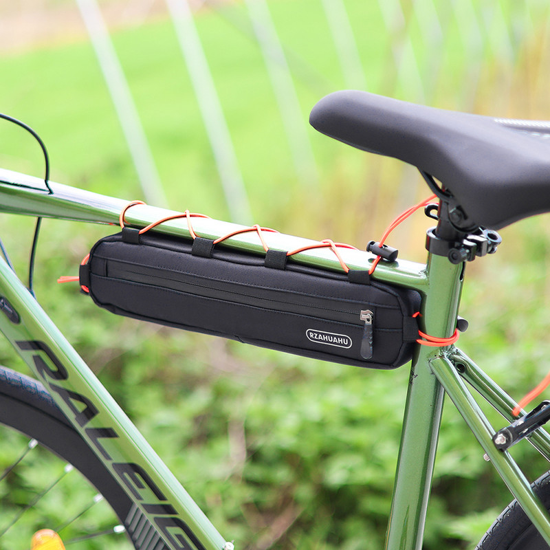 Priekšējā cauruļu rāmja soma Ūdensizturīgs velosipēda maisiņš Tālruņa maciņš Lielas ietilpības velosipēda rāmja somas Velosipēda nodalījums Melns riteņbraukšanas piederumi