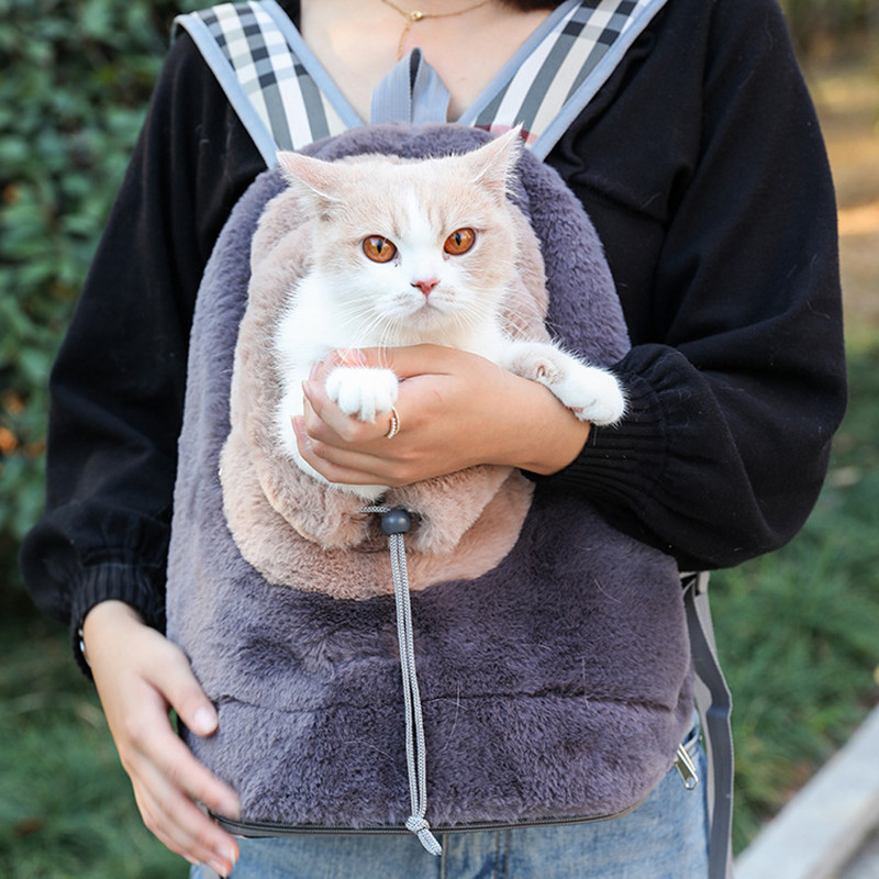 Kisállat plüss hátizsák Macska mellkastáska Hordozó Téli Meleg Puha Plüss Hordozható Kisállatketrec kültéri Utazás Séta Függő Mellkastáska