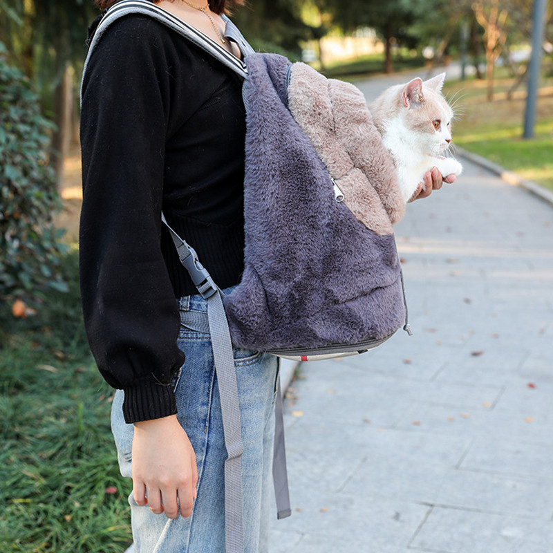 Kisállat plüss hátizsák Macska mellkastáska Hordozó Téli Meleg Puha Plüss Hordozható Kisállatketrec kültéri Utazás Séta Függő Mellkastáska