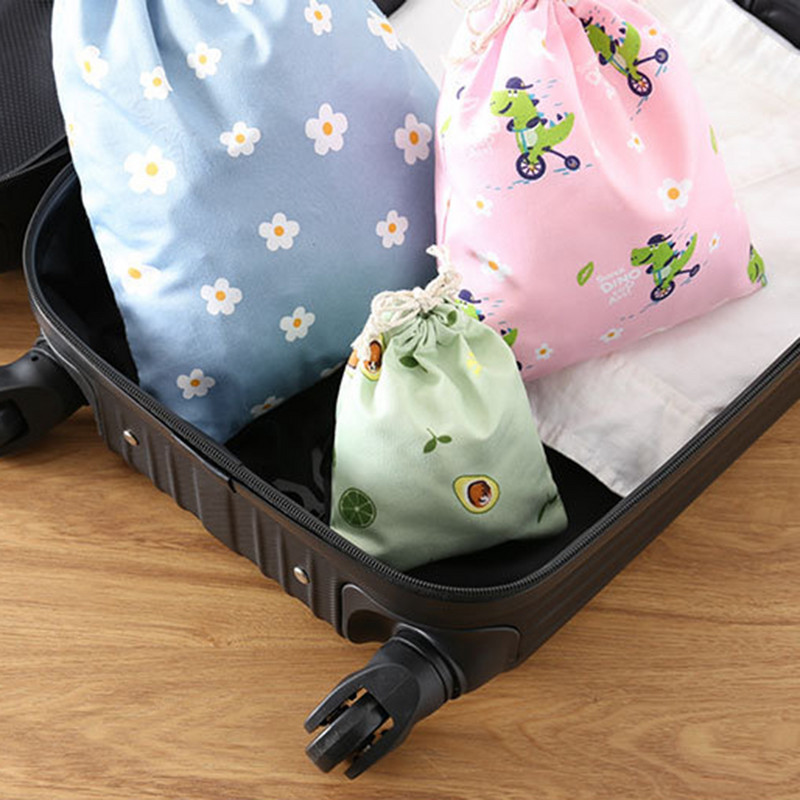 Ins Finishing Geantă de voiaj din bumbac drăguță Geantă cu snur cu grindă Geantă cu snur Îmbrăcăminte rezistentă la praf Buzunar cu grindă Geantă pentru depozitare