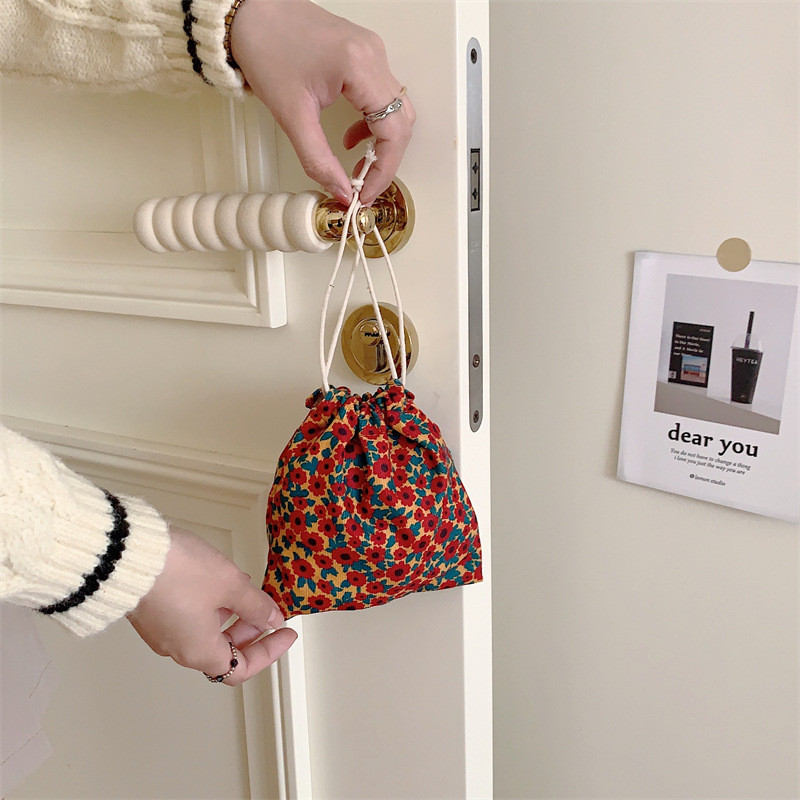 Jauki ziedu velveta maza monētu maciņa aukliņu soma Rokassomas Sievietēm Rotaslietas Lūpu krāsa Kosmētika Bagāžas virve uzglabāšanas maisiņš, auklas soma