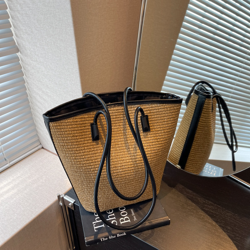 Ljetne torbe za plažu za žene Ručno izrađene torbe od ratana tkane na rame Slamnata torba velikog kapaciteta Boemske torbe za ležerno putovanje