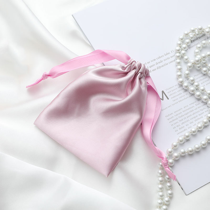 Zīda imitācijas auduma maisiņi rotaslietas iepakojums aukliņas biznesa dāvanas iesaiņojums labvēlīgi maisiņi kāzu ballītes konfekšu uzglabāšanas somas