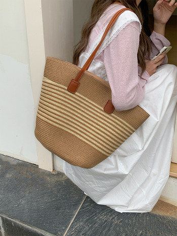 Семпла стилна сламена чанта Плажна чанта с голям капацитет Луксозна дизайнерска раирана чанта през рамо Ежедневна и универсална пазарска чанта