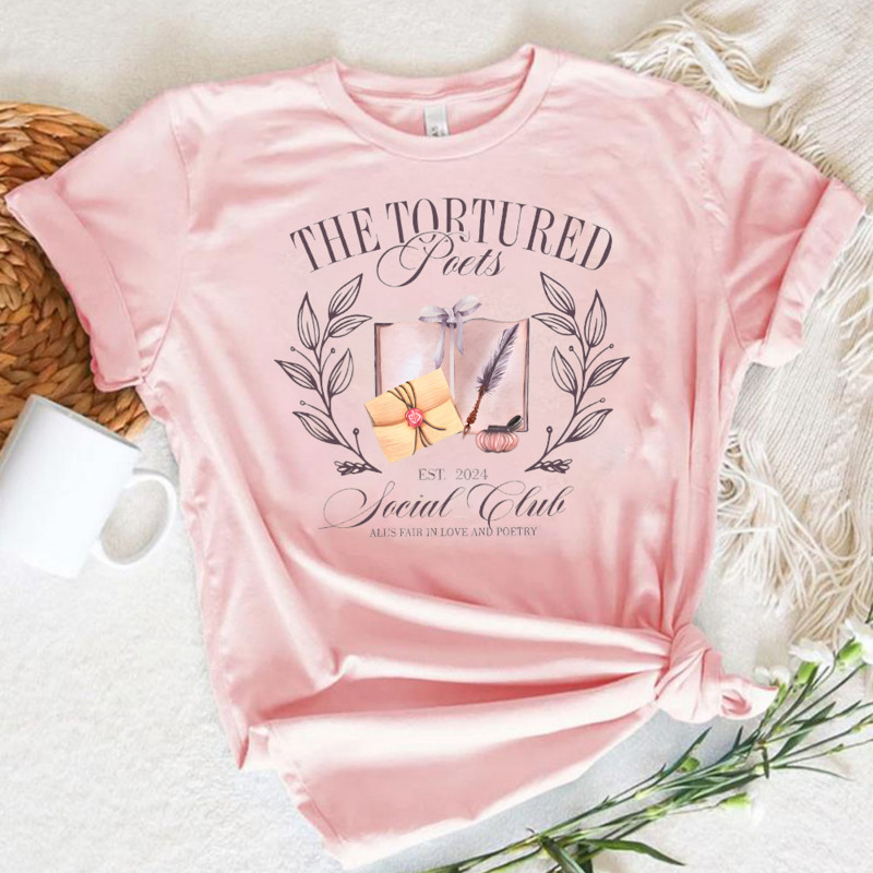 Μπλουζάκι τμήματος The Tortured Poets for Women All's Fair in Love and Poetry Νέο άλμπουμ Θαυμαστές T 19 Απριλίου Causal Cotton Short