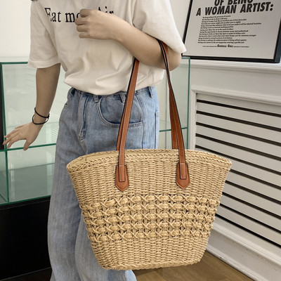 Vasaros šiaudų austas krepšys moterims Atostogų paplūdimio pečių krepšiai Didelės talpos kasdienės kelionės į darbą ir atgal Į darbą ir atgal Kasdieniai krepšiai Moteriškos šiaudų pynimo rankinės
