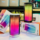 Daudzfunkcionāls Bluetooth skaļrunis ar krāsainām gaismām un galda kartes ievietošanu