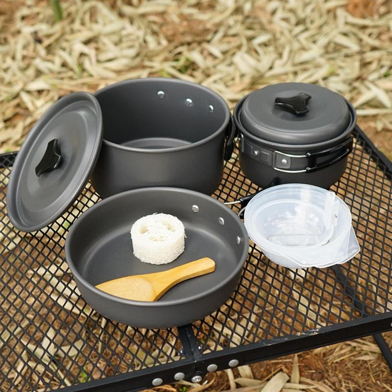 Kempinga virtuves piederumu komplekts āra 3–4 personām, katliem, pannu bļodām, karotes pārnēsājamiem pretpiedeguma gatavošanas traukiem kempinga pārgājienu aprīkojumam