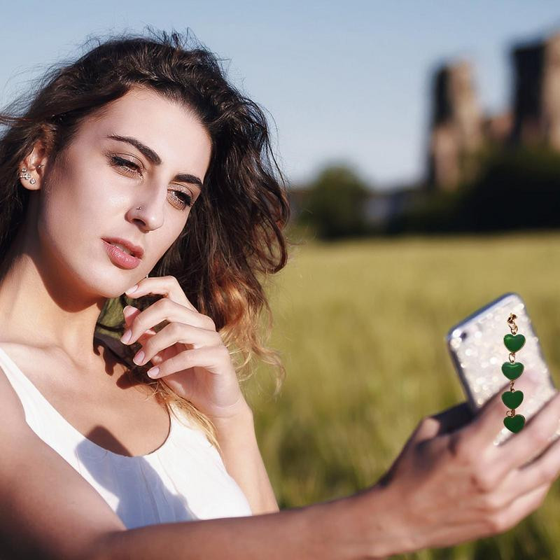 Elektriga kaetud Love Heart telefoniümbris telefonile 11 12 13 14 Pro Max XS Max XR 7 Plus 14 põrutuskindel randmerihma keti tagakaas