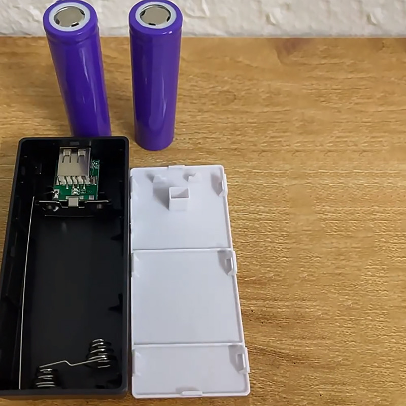 18650 Power Bank kućište za punjač baterija 5V 1A Prijenosni USB Power Bank komplet za pohranu DIY kutija za telefon MP3 elektroničko punjenje 3 boje