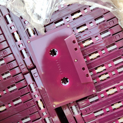 Színes átlátszó szalagtok műanyag hang mágneses hangrögzítő kazetta szalagház Üres tekercs a tekercshez kazetta (szalag nélkül)