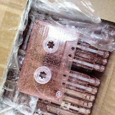 Színes átlátszó szalagtok műanyag hang mágneses hangrögzítő kazetta szalagház Üres tekercs a tekercshez kazetta (szalag nélkül)