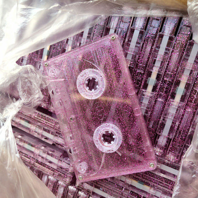 Színes átlátszó szalagtok műanyag hang mágneses hangrögzítő kazetta szalagház Üres tekercs a tekercshez kazetta (szalag nélkül)