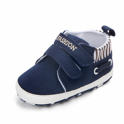 Puikūs naujagimio berniuko batai su minkštu padu, neslystantys drobiniai sportbačiai Prewalker juoda balta 0-18M