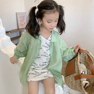 Риза за момичета и устойчиво на слънце облекло Лято 2023 Нов корейски стил Западен стил Детско тънко палто Тънка риза с дълъг ръкав