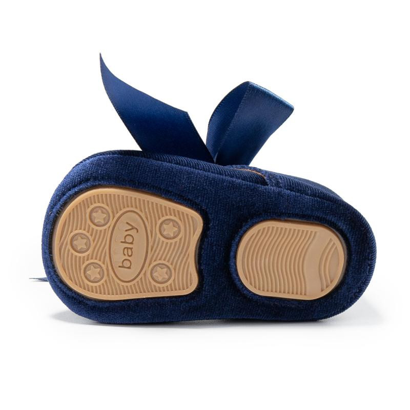 Обувки за принцеса за момиченце Прохождащо дете Нехлъзгаща се плоска мека подметка Памучно гумено креватче Красиви пеперудени възли Бебешки първи проходилки 0-18 м