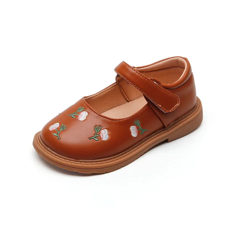 Нови момичета Детски кожени обувки 2024 Пролет и лято Цветя Бродерия Национален стил Танцови ежедневни обувки Детски обувки на принцеса