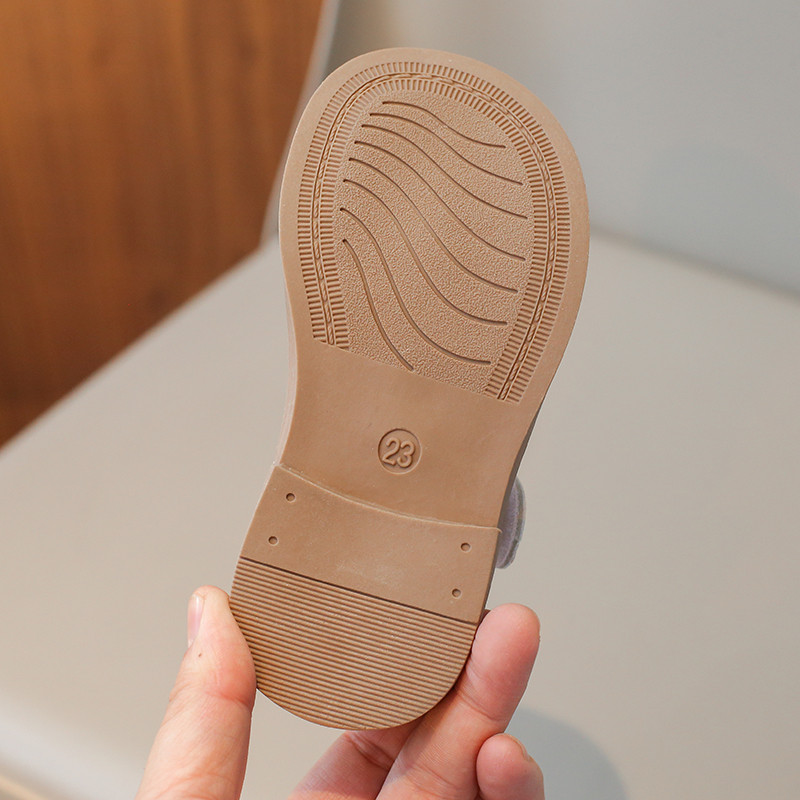 Обувки Unishuni с T-каишка Mary Jane за бебета и момичета Деца с вдлъбнати ретро нехлъзгащи се обувки Princess Beige Brown Dres Shoes 21-30