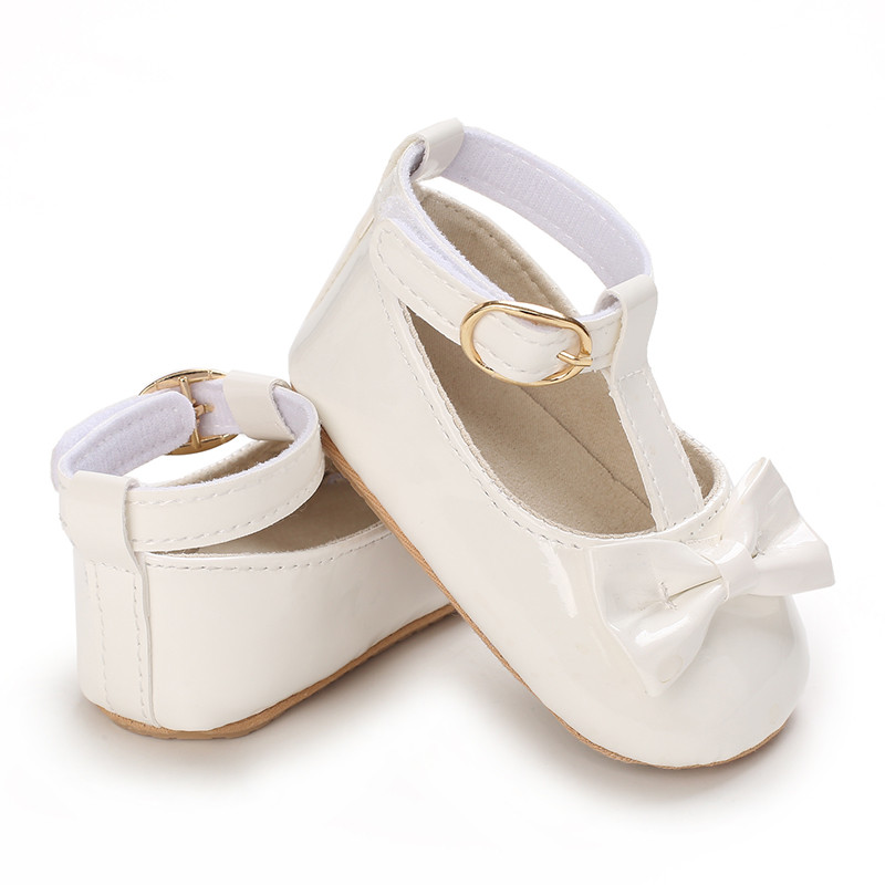 Противохлъзгащи се обувки за новородено Бебешки момичета Издълбани едноцветни обувки за първи път с панделка