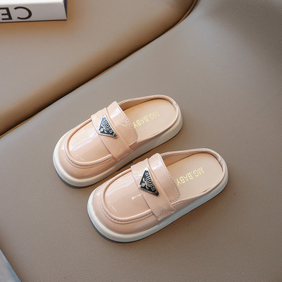 Tavasz nyár Gyerek bőrcipők Zárt orrú divatos naplopók Princess Slip on tömör félpapucs puha talpú csúszásmentes lánycipő