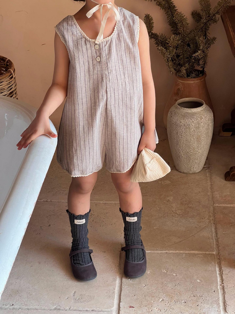 Детски гащеризон Корейски детски облекла 2024 г. Нови детски панталони за момичета Къси панталони на райета Дантелен гащеризон Дрехи