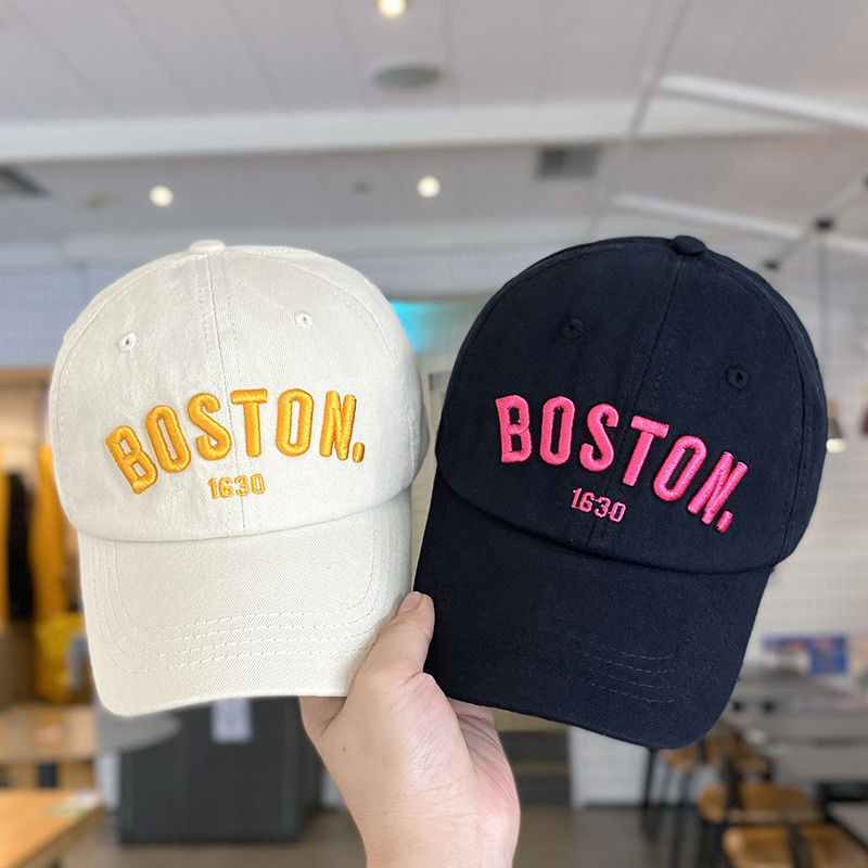 Детска бейзболна шапка с бродерия с букви Едноцветна хип-хоп шапка за момче с остри шапки Лятна регулируема детска шапка за слънце