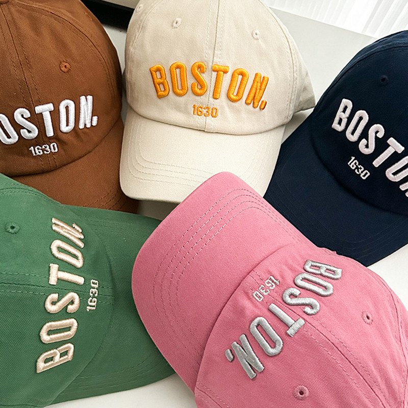 Детска бейзболна шапка с бродерия с букви Едноцветна хип-хоп шапка за момче с остри шапки Лятна регулируема детска шапка за слънце