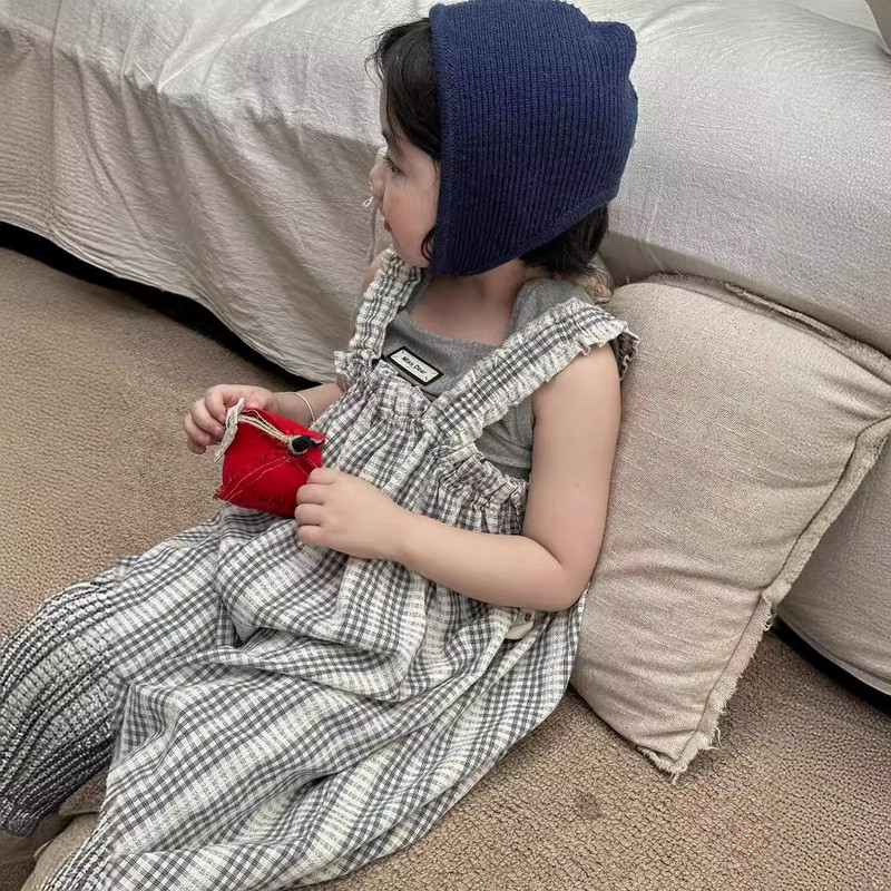 22257 Детски панталони Летни дрехи за момиченца Пролет 2024 г. Нов корейски ретро свободен гащеризон за момичета Карирани панталони с широки крачоли презрамки