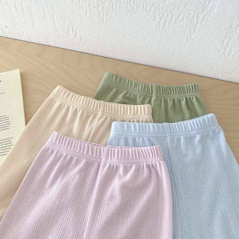 2024 Летни бебешки панталони с климатик Сладки бебешки момичета Тънки стилни панталони в бонбонени цветове Горно облекло Панталони против комари