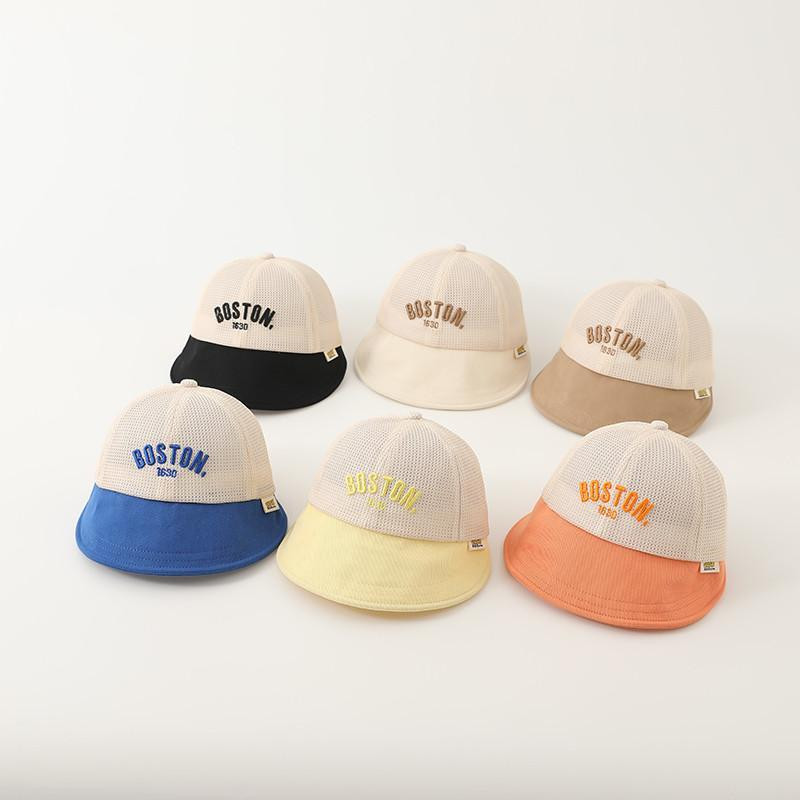 Нови летни бебешки слънчеви шапки Прохождащи деца Бейзболна шапка за пътуване Момчета Шапка с козирка Външна мрежеста шапка за деца и момичета Слънцезащитна шапка