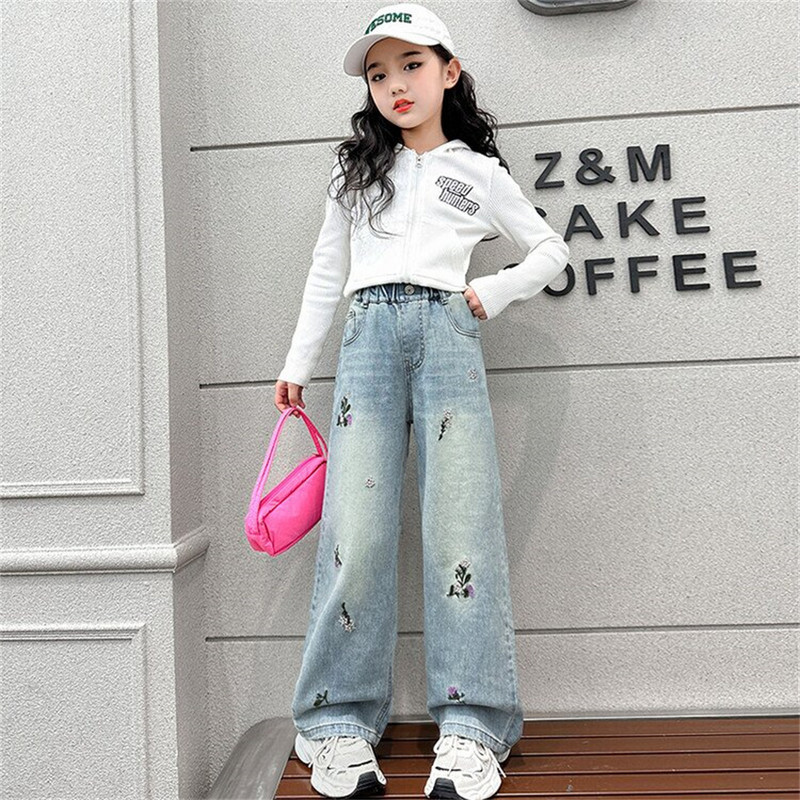 2414 Пролетни детски широки панталони с бродирани цветя Модни дънки за момичета Деним широки панталони
