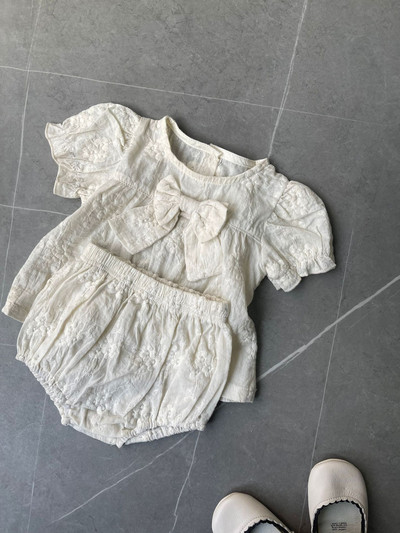 2024 Summer New Baby Girl Puff μανίκια Χαριτωμένα μπλουζάκια με φιόγκο + σορτς 2 τμχ Βρεφικό κοστούμι νήπιο Σετ ρούχων από μασίφ κέντημα Princess