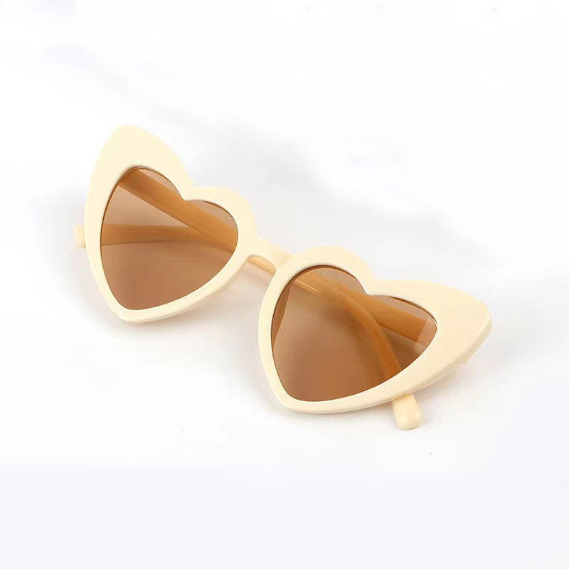 Слънчеви очила Ladies Love Heart Retro Big Frame Дамски слънчеви очила UV400 Защита Летни нюанси Очила Очила за външна защита