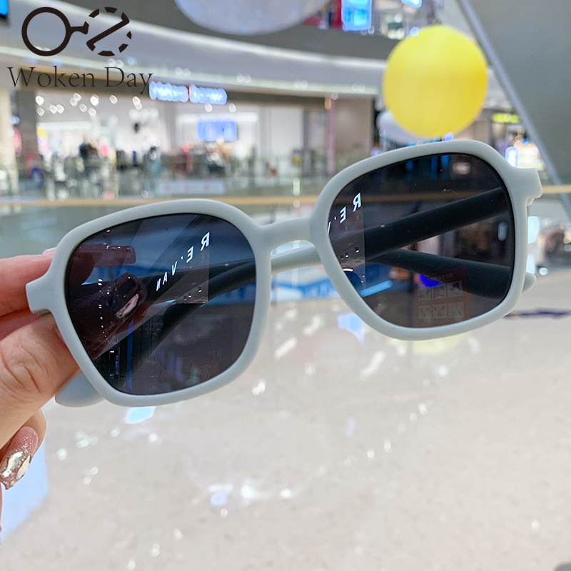 Uus mood Laste päikeseprillid Ruudukujulised Laste Päikeseprillid Poiss Tüdruk Stiilsed Prillid Baby Student Prillid Peokrillid UV400