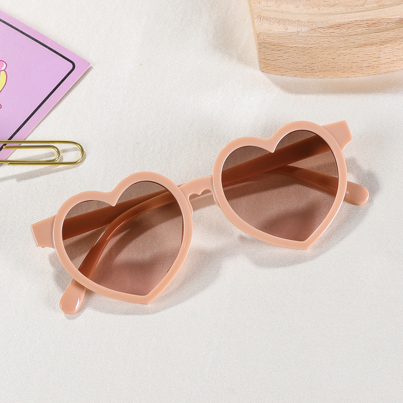 2-8 éves új gyerekek Rajzfilm Szív Szerelem Napszemüvegek Lányok Fiúk Gyerekek Outdoor Kerek UV400 Napszemüvegek Baba Aranyos Pink Candy Szemüvegek