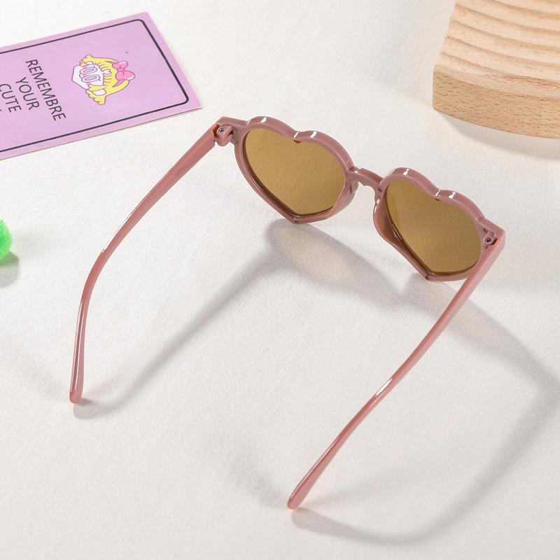 2-8 éves új gyerekek Rajzfilm Szív Szerelem Napszemüvegek Lányok Fiúk Gyerekek Outdoor Kerek UV400 Napszemüvegek Baba Aranyos Pink Candy Szemüvegek