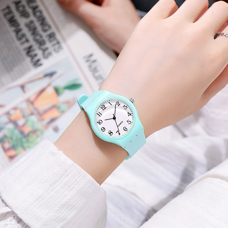UTHAI C24 gyerekóra szilikon szíjas fiú és lány középiskolás diák kvarcórák nagy szépségű női divatóra