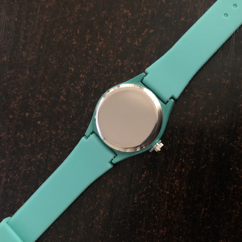 UTHAI CQ61 Kids kvarc sportóra fiúknak lányoknak karóra alkalmi diákóra Fekete ROSE rózsaszín szilikon szíj új 2020