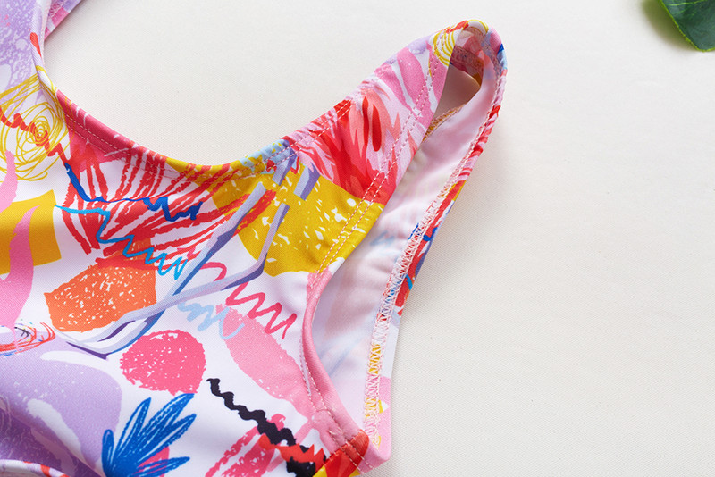 Új érkezés 3-12 éves lányok fürdőruha egyrészes Lányok fürdőruha Trópusi stílusú Gyermek fürdőruha Lányok Úszóruha Strandruha