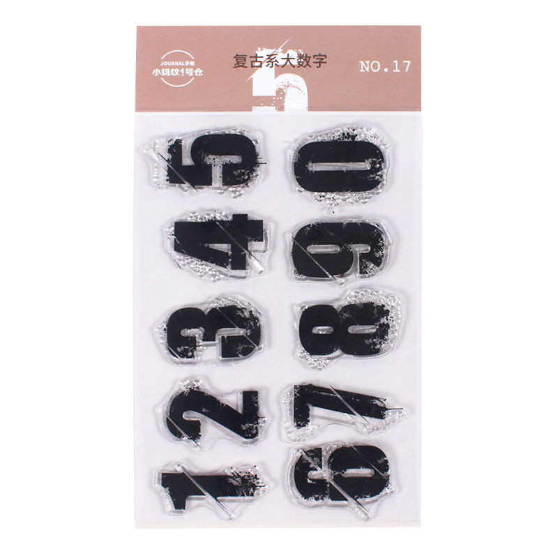 A napi használatú számokhoz akril fogantyúkkal, a diákszámlákhoz készült dekoratív bélyegzők pedig scrapbookozáshoz használhatók