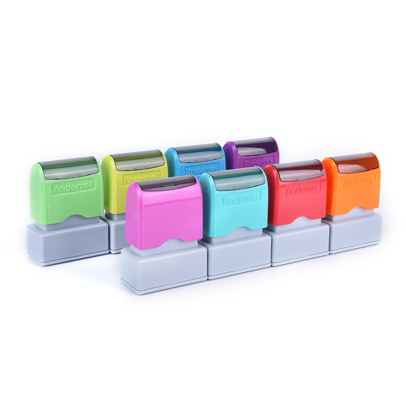 Õpetaja nimi Tinditempel Allkiri Kalligraafia Isevärvimine Isikupärastatud kirjatempel kooliõpilastele mõeldud lapselappidele