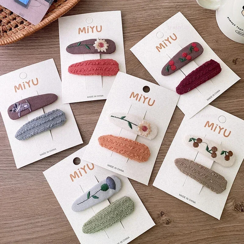 Нови щипки за коса за бебета и момичета Детска есенна бродерия, фиби с цветя, овална плетена тъкан, покрита с корейски деца, прекрасни вълнени шапки