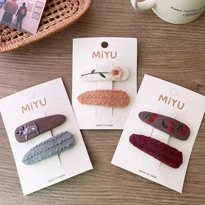 Нови щипки за коса за бебета и момичета Детска есенна бродерия, фиби с цветя, овална плетена тъкан, покрита с корейски деца, прекрасни вълнени шапки