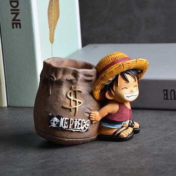 Аниме One Piece Luffy Resin Office Holders Колекционерска Monkey D Luffy 10cm Desk Pencil Pot Holder Action Figure Office Use