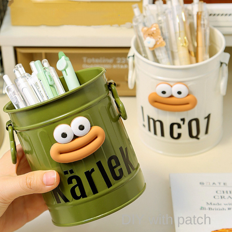 Забавен голям държач за писалка в устата Сладък със стикери Поставка за молив с голям капацитет Издръжлив метален контейнер за канцеларски материали Канцеларски материали