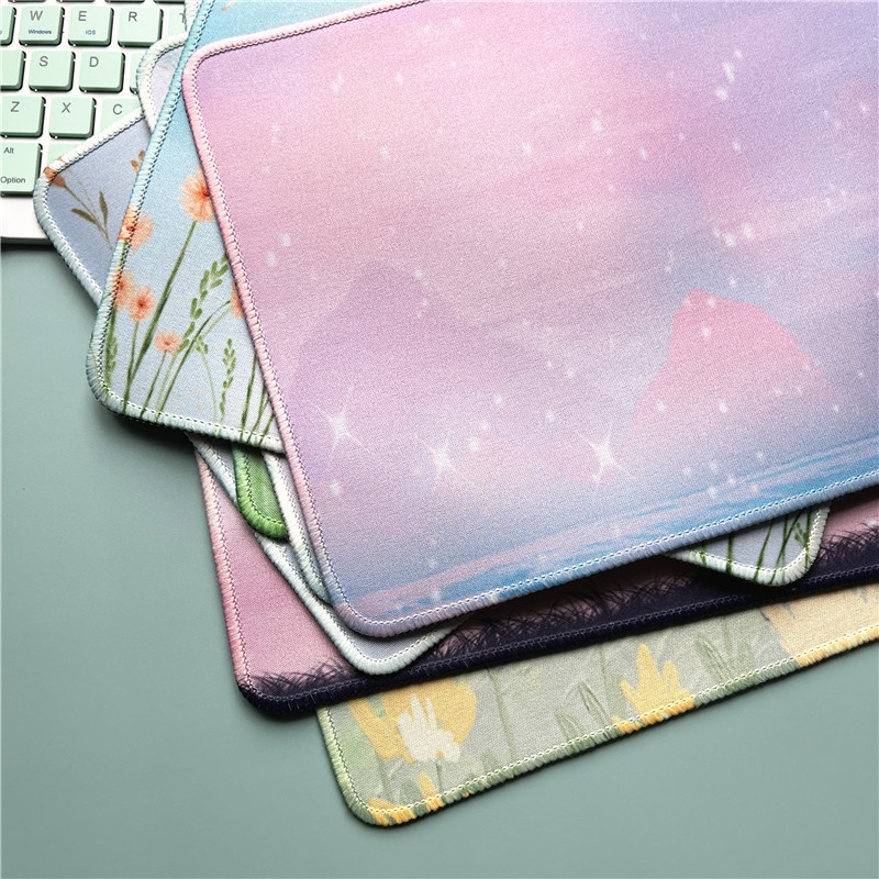 Mouse Pad Green Leaves Deskpad Mouse Mat Μικρή φρέσκια επιφάνεια κινουμένων σχεδίων Mausepad για το ποντίκι Premium αξεσουάρ γραφείου για γραφείο
